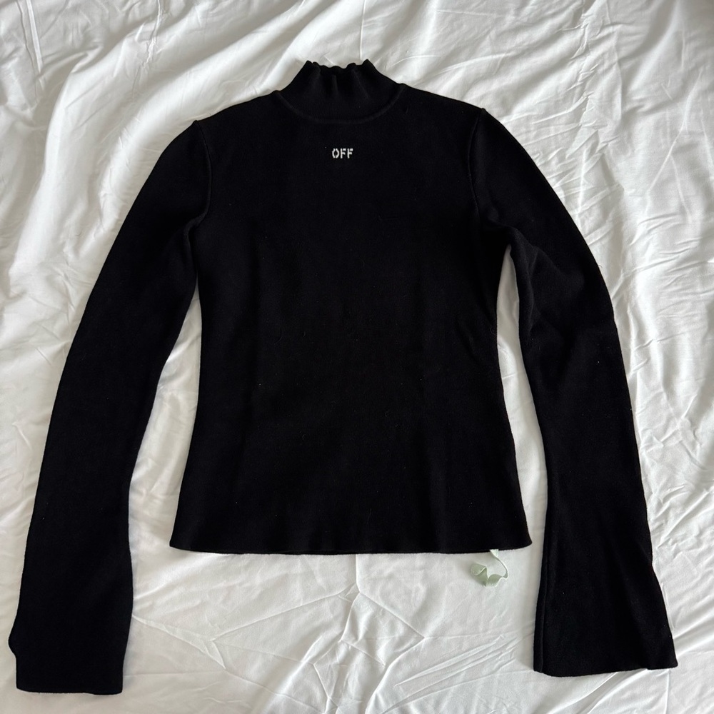 Authentic Off-White Turtleneck Sweater Top Long Sleeve